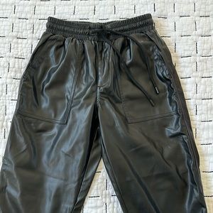BlankNYC Black Pleather Joggers SZ 26. Excellent condition. hardly worn.